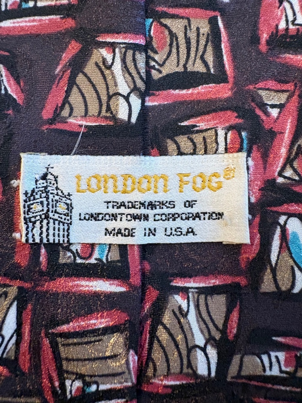 Vintage London Fog Abstract Geometric Tie Red Black 3.75"
